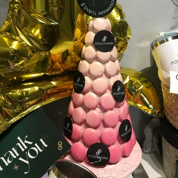 THANK YOU!!🎉🎈 POSHMARK TURNS 11, CELEBRATE WITH US EVENT DEC 11 730PM CTZ - Picture 5 of 10